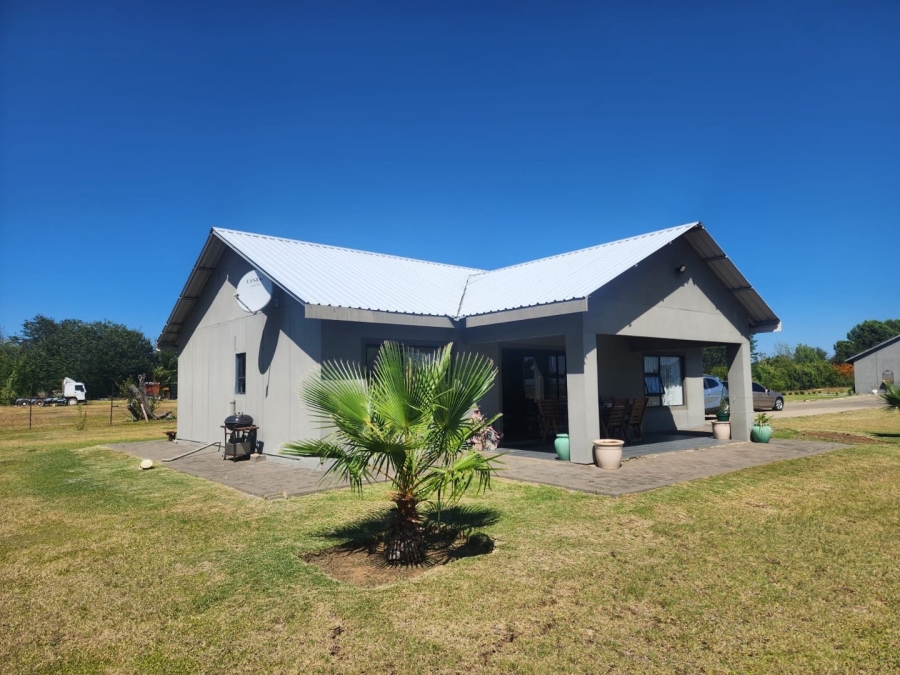 Commercial Property for Sale in The Bend Free State